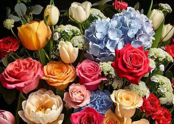   Цветы на 8 марта. Подарки в детский сад Мария Казённова