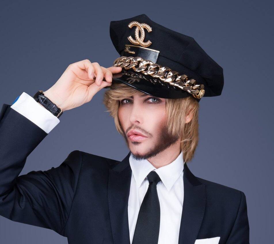 Сергей Зверев. Социальные сети