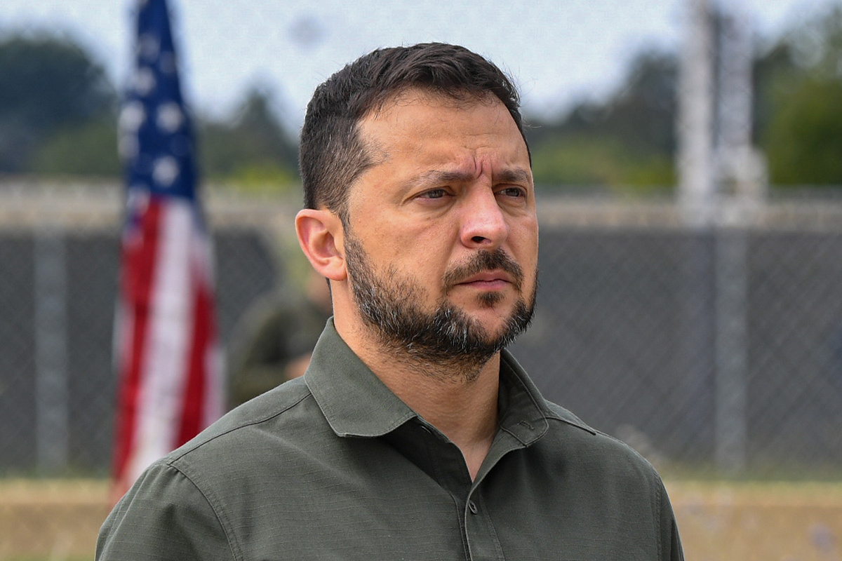 Главарь киевского режима разозлил американского лидера.  Фото: Фото: служба распространения визуальной информации Министерства обороны США / dvidshub.net / U.S. Army photo by Sgt. David Resnick (Public Domain)