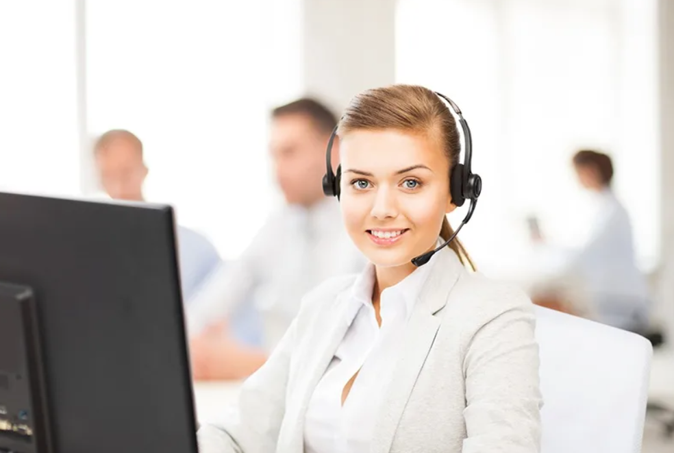 оператор колл центра в москве