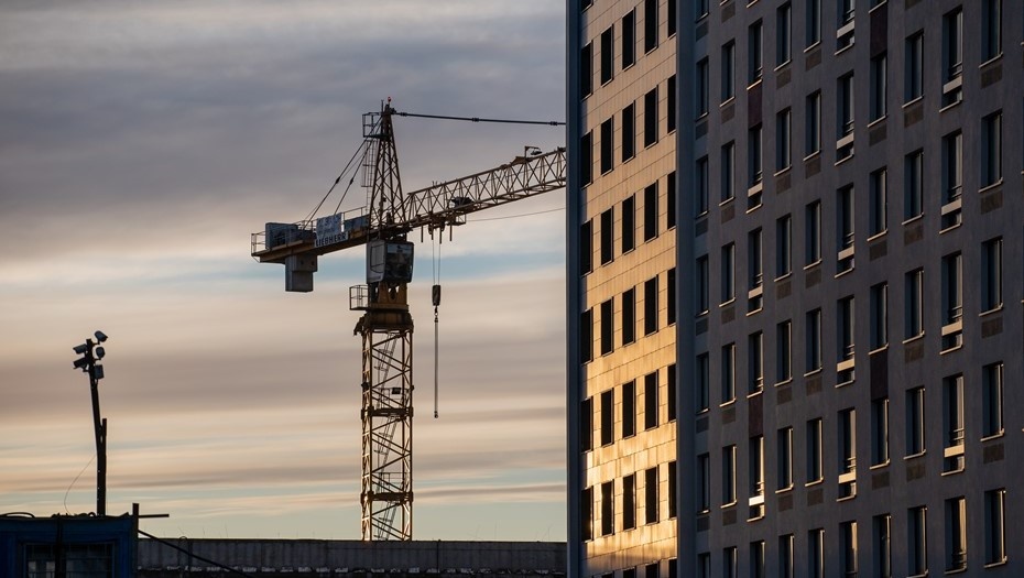    Строительство жилья в Петербурге, архивное фото для иллюстрации. Автор фото: Сергей Ермохин / "Деловой Петербург"