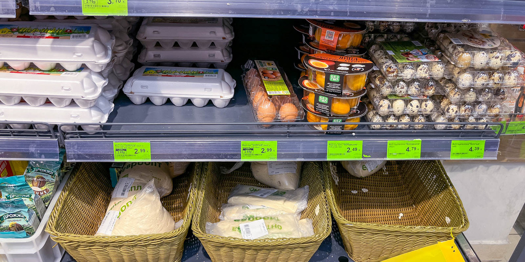 Зашел в магазин в Беларуси и сравнил цены с нашими: сколько стоит молоко, яйца и другие продукты