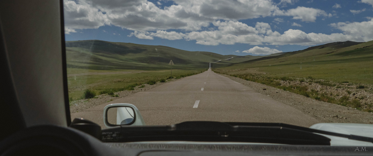 По волна-волнам...