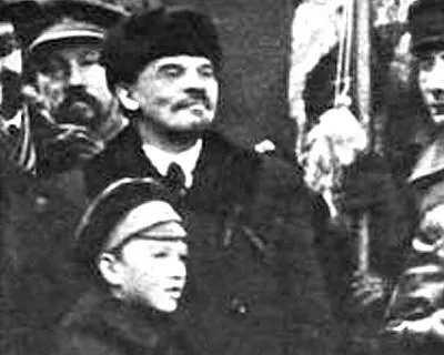 Ленин с Георгием Лозгачёвым-Елизаровым