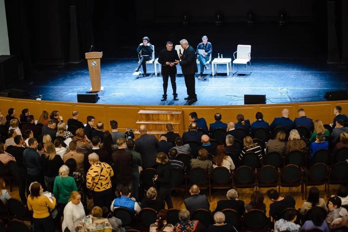 Листайте вправо, чтобы увидеть больше изображений