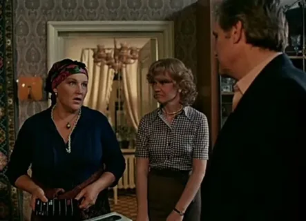 Дядя Миша - Н.В. Мордюкова. Кадр из фильма "Вокзал для двоих".