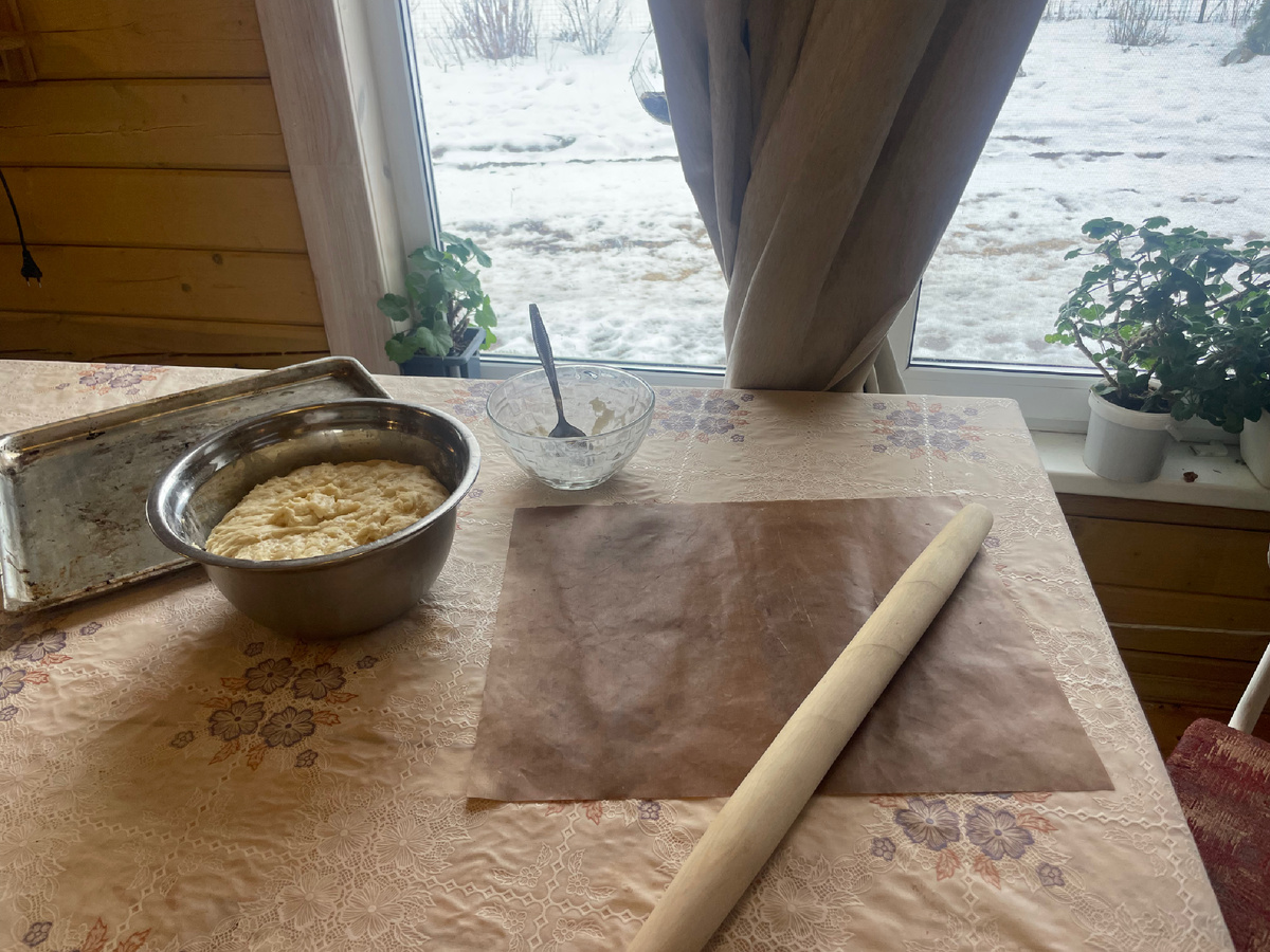 Тесто подошло, обмято и готово быть батоном 😋