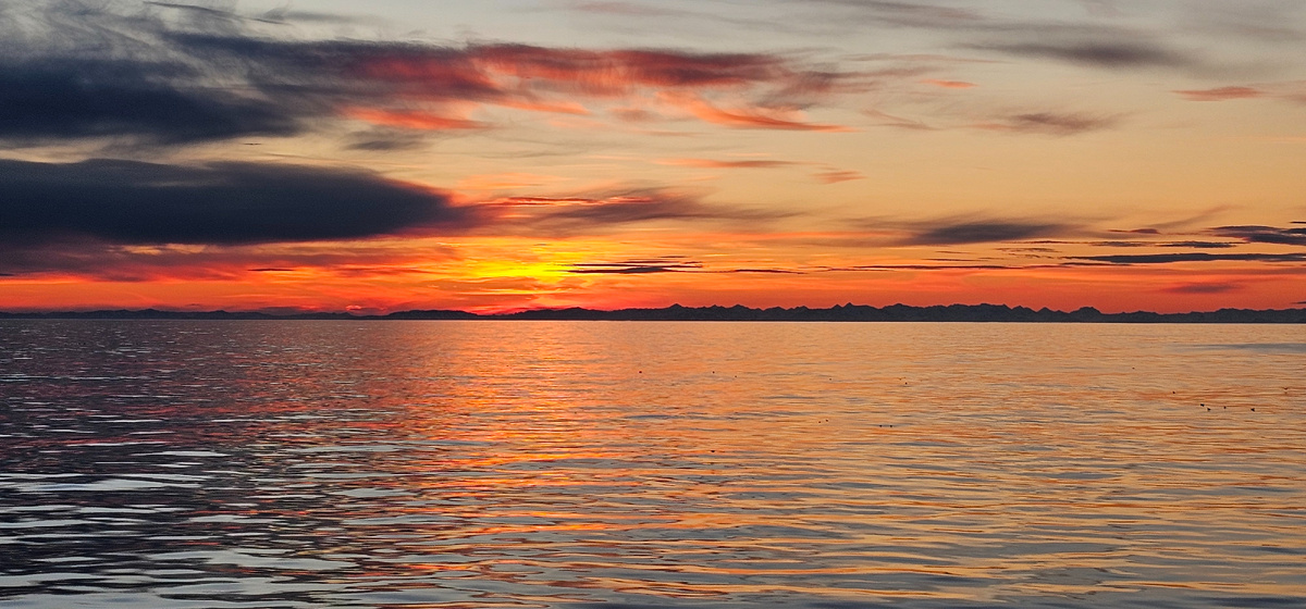 Закат на Чукотке.