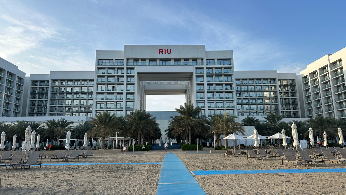 Отель RIU - вид с моря 