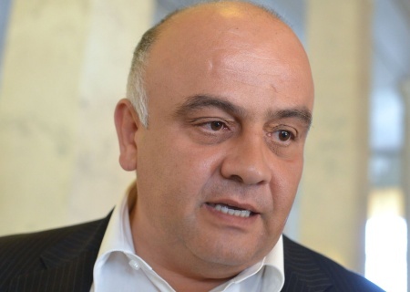    Килинкаров: Зеленский работает на Великобританию, а не в интересах Украины