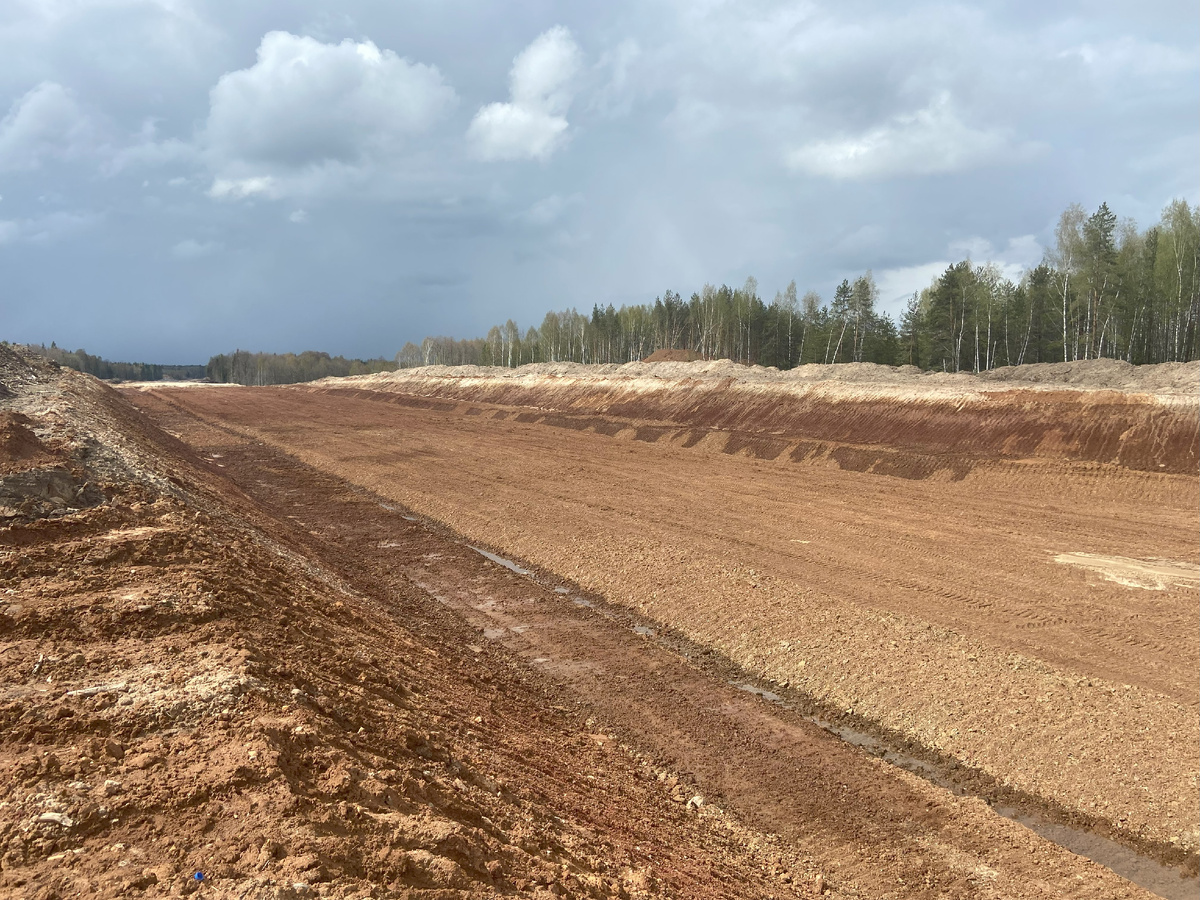 Организация системы водоотвода представляет собой комплекс работ по нарезке кюветов 