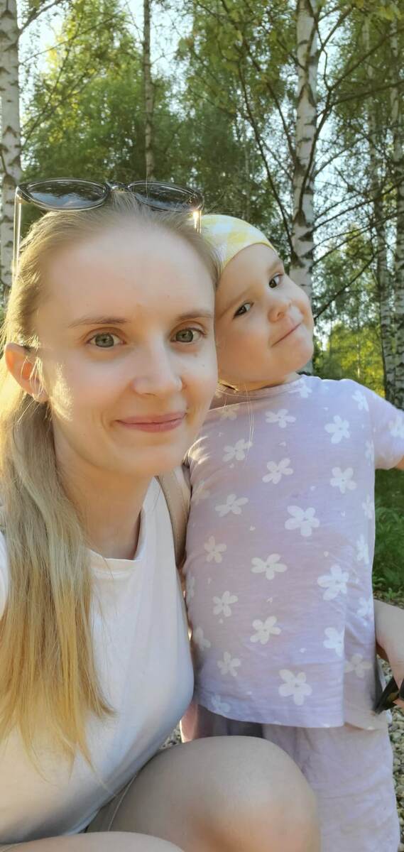 Это я переоделась второй раз.