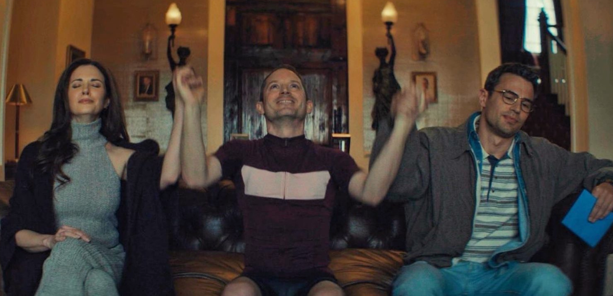 О всевышний, зачем я, великий Элайджа Вуд снялся в трехминутной сцене этого фильм? Дашь лити ты ответ?