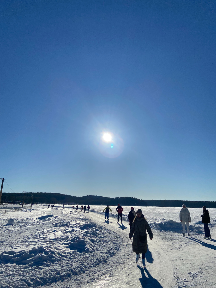 Самый большой каток на Урале: зимний рай в Сысерти