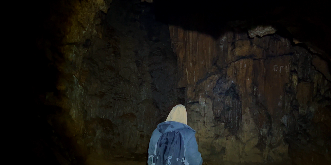 ДИКИЕ ПЕЩЕРЫ НИЖНЕГО ПЛАТО ЧАТЫР-ДАГА