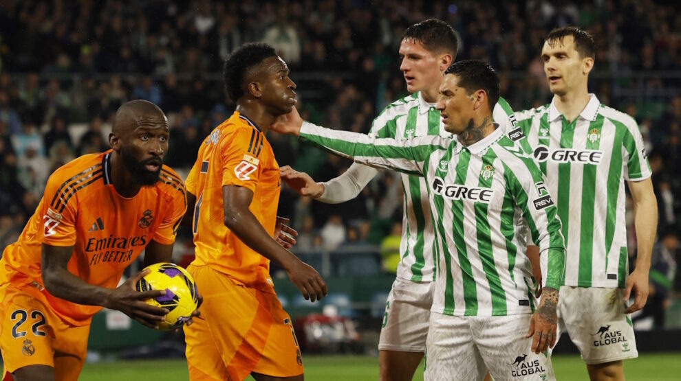 «Реал Мадрид» проиграл «Бетису» 1:2. Фото: REUTERS