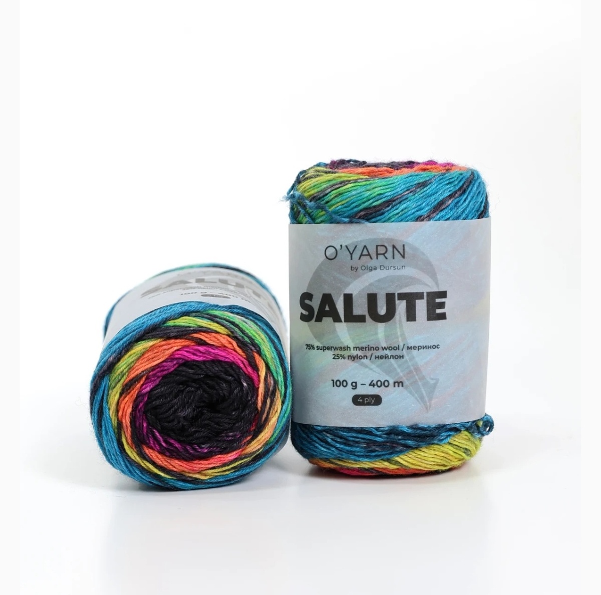 Мой артикул пряжи SALUTE, 1001-01.
75% меринос superwash, 25% нейлон.
В упаковке сразу 2 одинаковых мотка по 50гр.
400м/100гр.