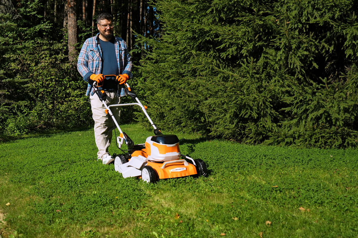 Газонокосилка аккумуляторная VILLARTEC MA 4046T