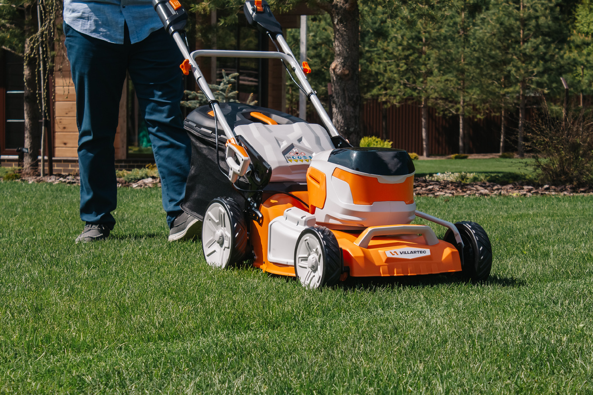 Газонокосилка аккумуляторная VILLARTEC MA 4046T