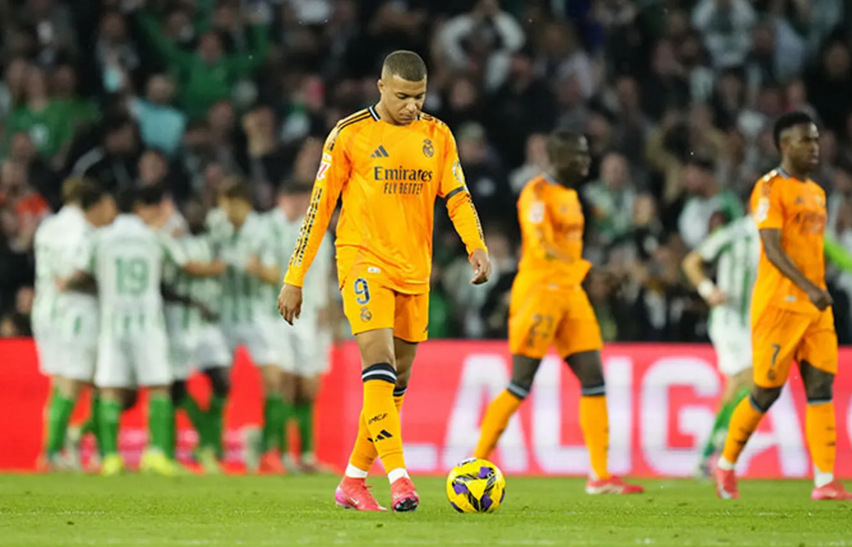 Килиан Мбапе и Винисиус Жуниор не смогли забить "Бетису". Фото: соцсети