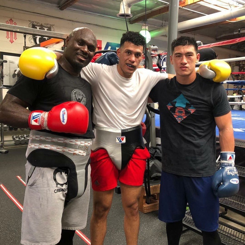 Бенавидес и Бивол на спарринге