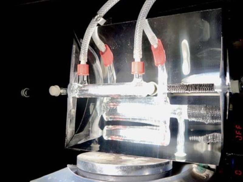    Новый солнечный реактор преобразует воздух в топливо