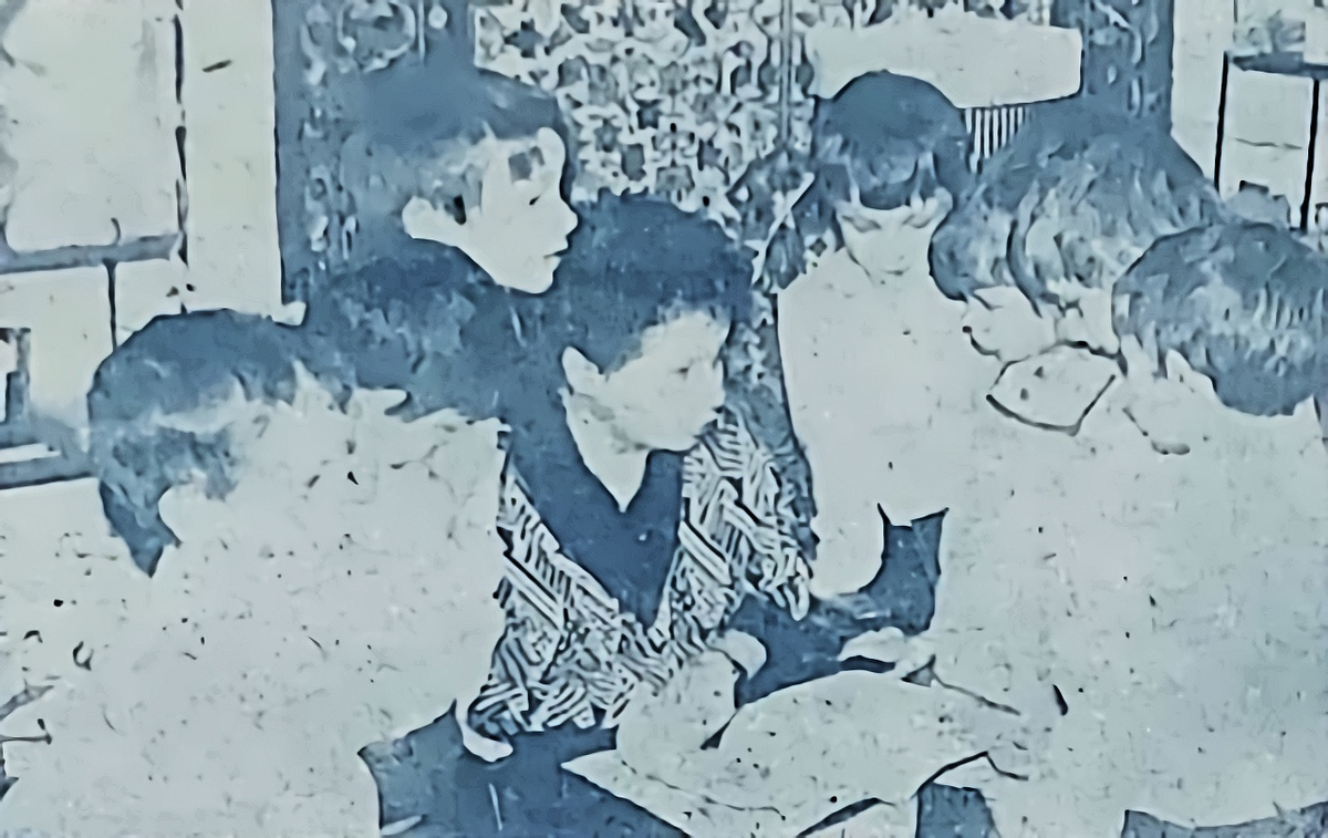 Н.Н. Прокофьева со своими воспитанниками