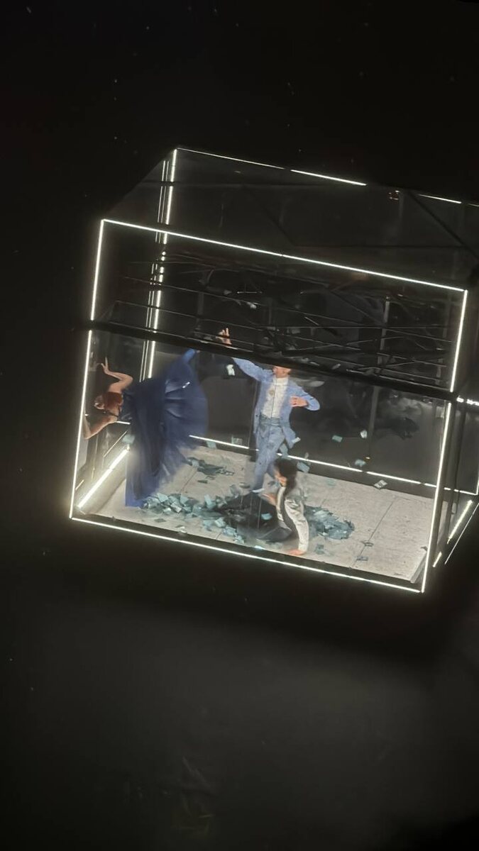 Графиня в молодости — Алёна Ковалёва. Герман — Дмитрий Смилевски. Сен-Жермен — Александр Водопетов.