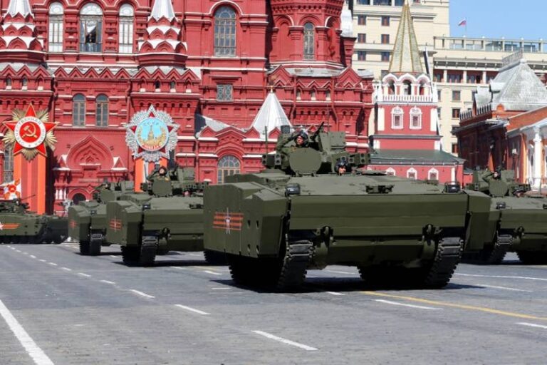 На Красной площади, на параде 9 мая в 2015 г.
