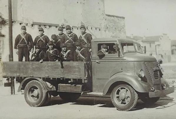 Грузовик Nissan 80 образца 1938 года