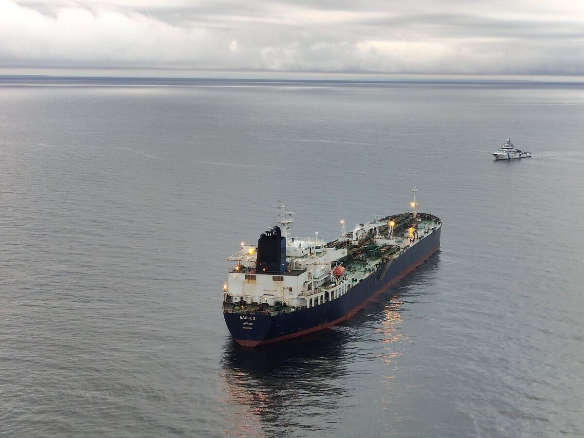    Танкер Eagle S© Фото : Merivartiosto - SLMV/X