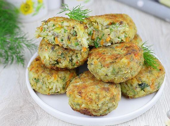 Котлеты с рисом и грибами