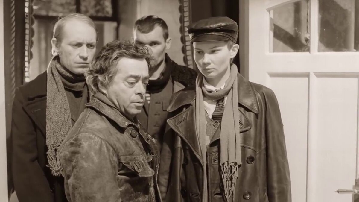 Дремучий российский космонавт про американцев на Луне