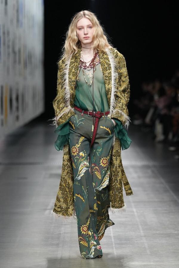 Показ коллекции Etro осень-зима 2025-2026 на Неделе моды в Милане FW25 (27 февраля 2025 г.).