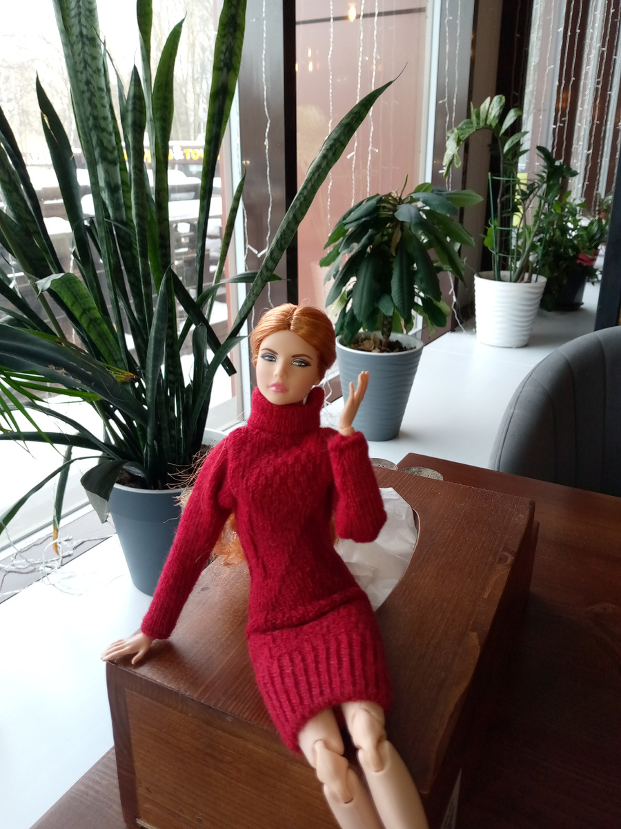 На салфетнице)