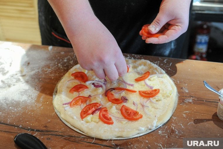    Пиццу можно подать на стол и в Великий пост