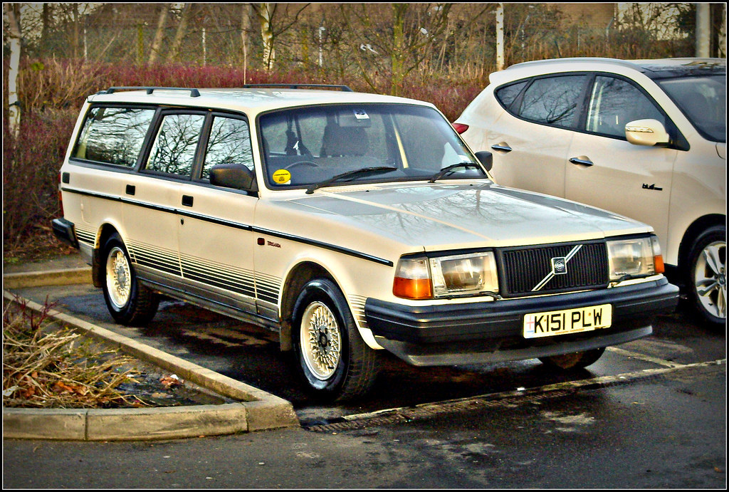 Volvo 240 1990                                                                                                                             Источник: изображение взято в свободном доступе из интернета (Яндекс.Картинки).