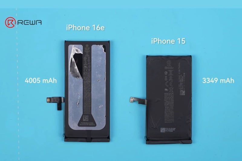 Скриншоты из видео разборки, сравнивающие ёмкость батареи iPhone 16e и iPhone 15. | Все изображения предоставлены — REWA Technology
