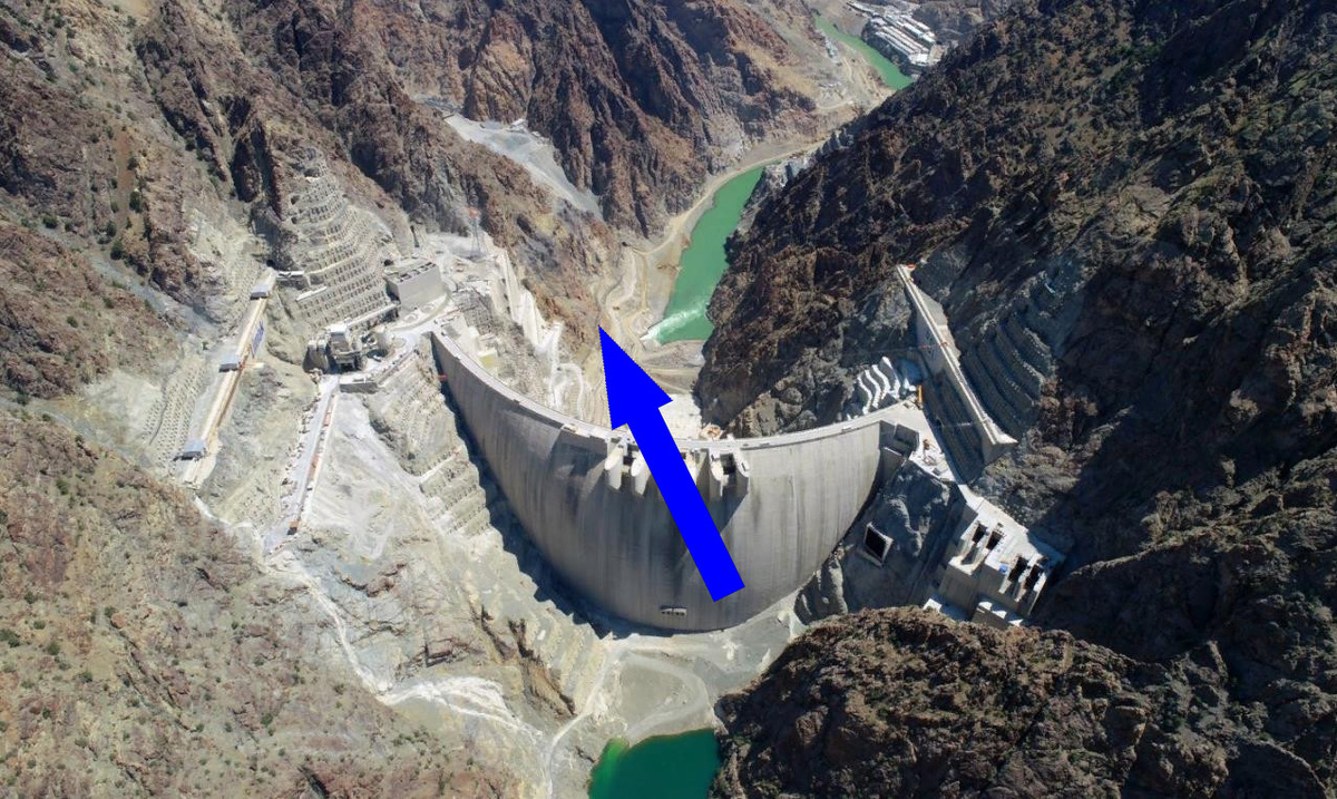    Древние плотины Саудовской Аравии