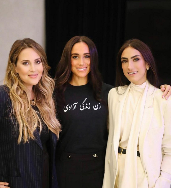 Из интернета. Сассекская и Эшли Хансен