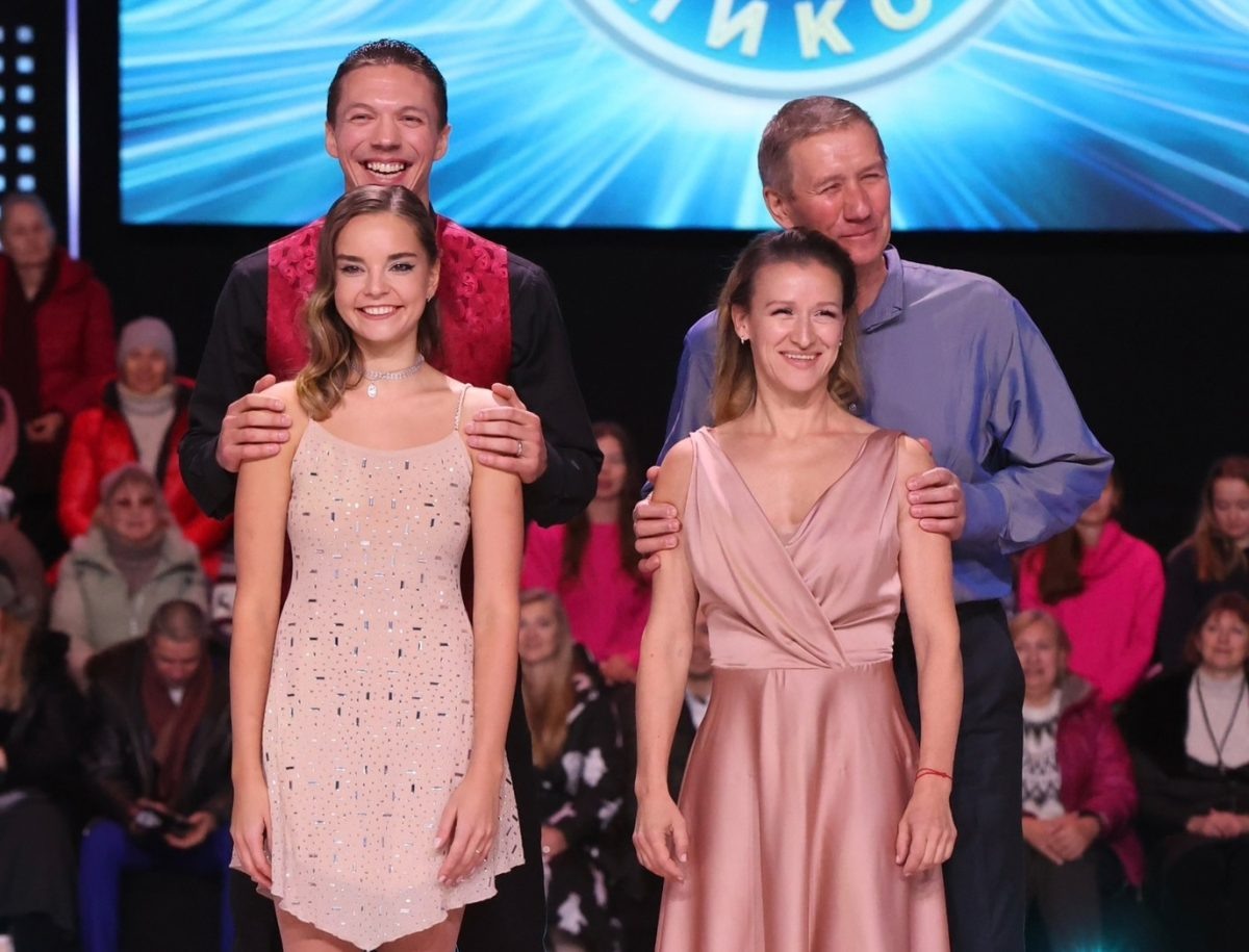    Первое место спортсмены разделили с парой Татьяны Волосожар и Бориса Крестина