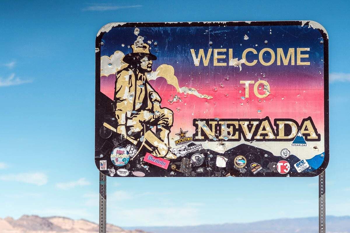 Риолит, Невада. Источник: Яндекс картинки