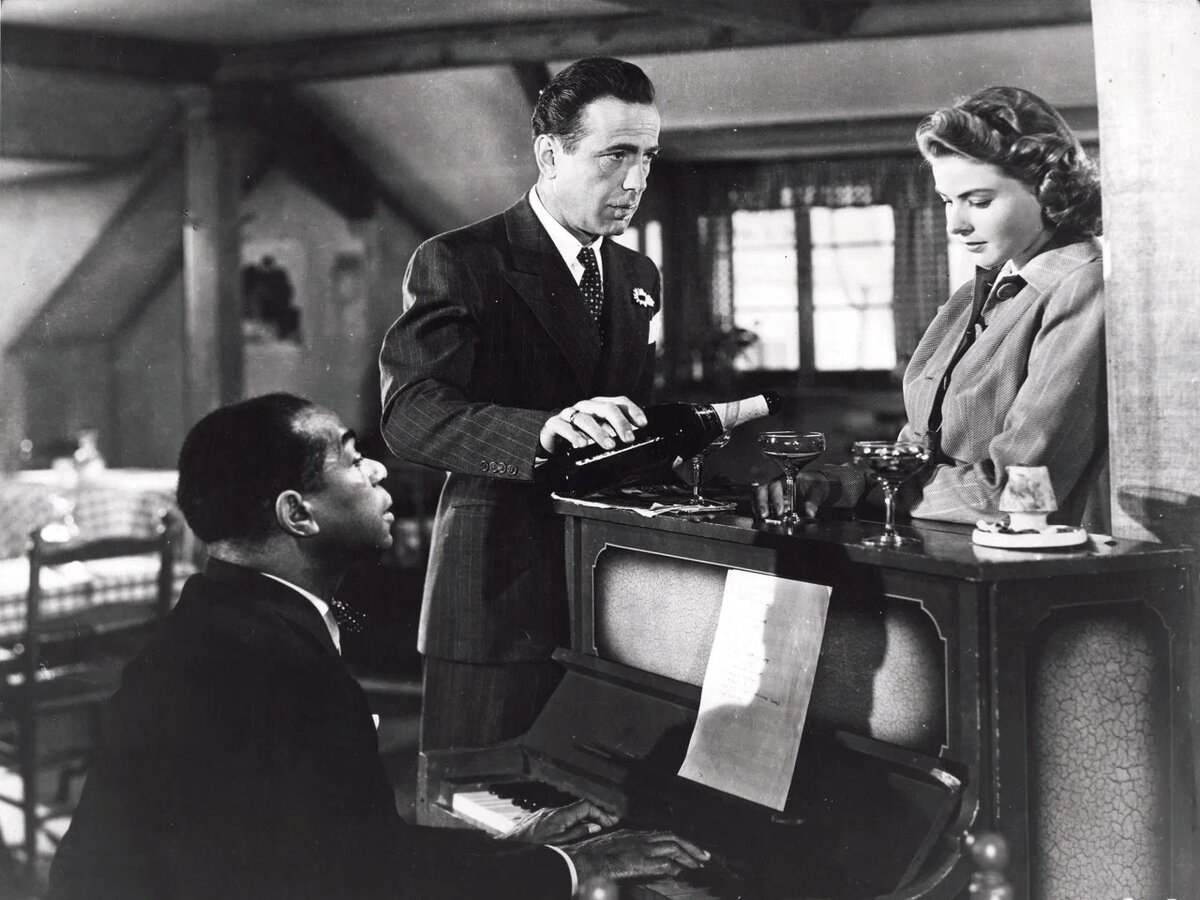 "Касабланка" (1942)                                                                                                                     Источник: изображение взято в свободном доступе из интернета (Яндекс.Картинки).