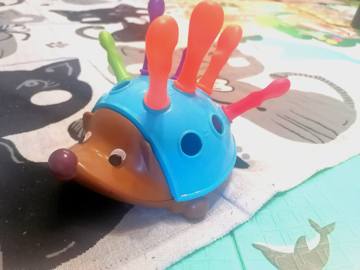 Некоторых палочек уже не хватает, но сейчас их ещё меньше 