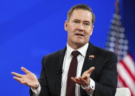    В США назвали Зеленского проблемой и намекнули на планы по его отставке