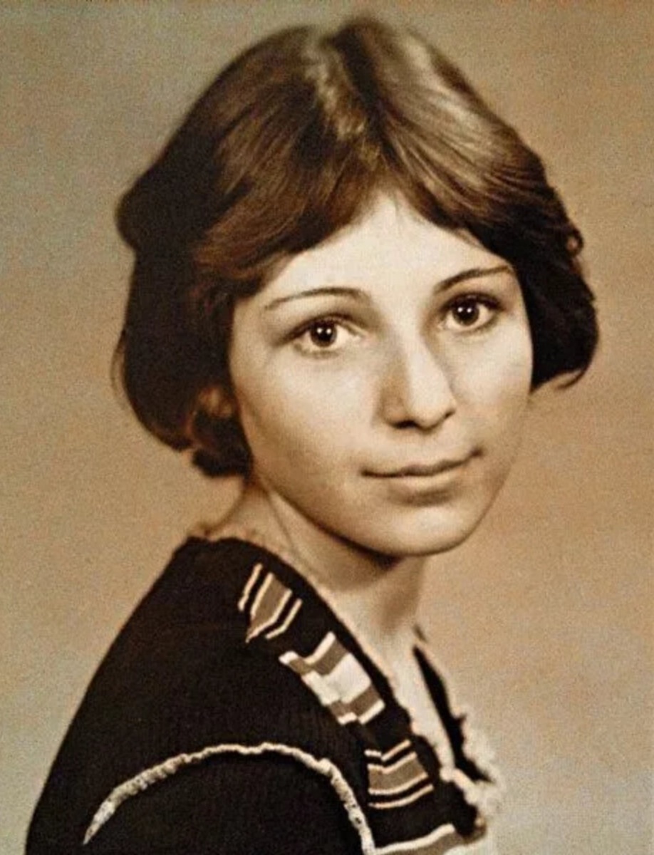 Жанна Агузарова молодая