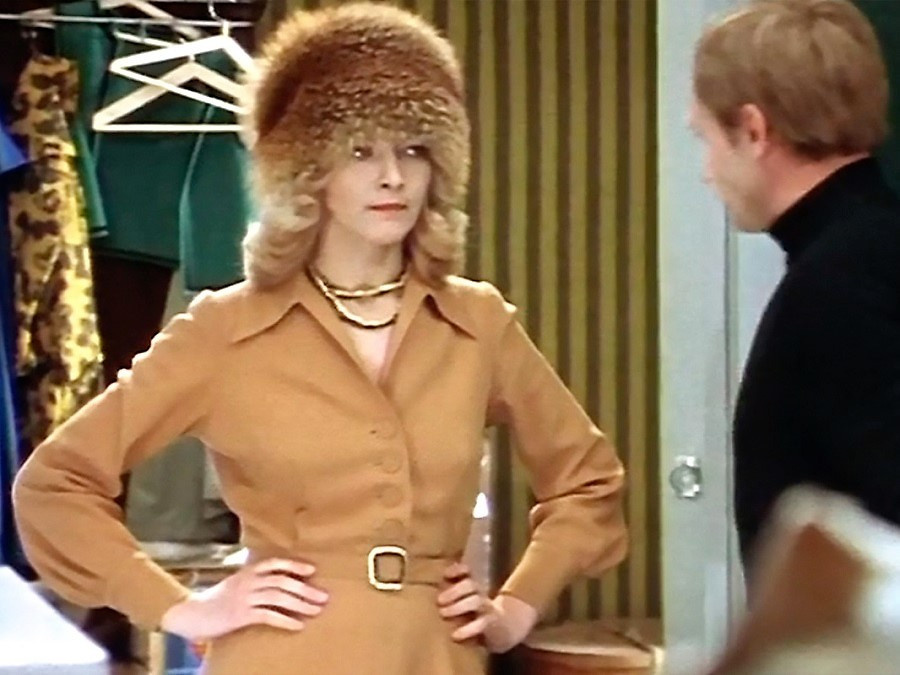 Кадр из фильма "Ирония судьбы, или С легким паром!".