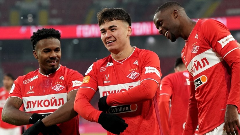     Футболисты «Спартака» Маркиньос, Манфред Угальде и Кристофер Мартинс РИА Новости Александр Вильф