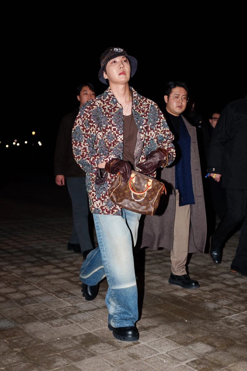 Джей-Хоуп из BTS