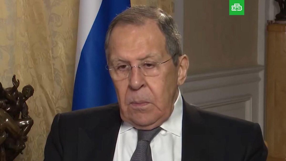    Лавров: Зеленский превратился в чистого нациста